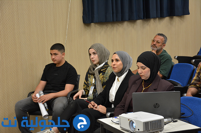أمسية مكاشفة لطلاب الصفوف التاسعة في دار التربية والعلوم الشاملة - عتيد جلجولية